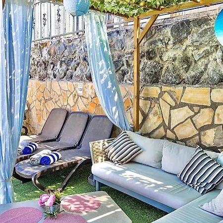 Lovely 4-bed With Ocean Views In Sueno Azul Villa *